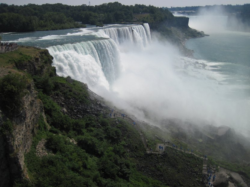 028-trail to American Falls overlook-Bridal Veil Falls in the center top-Horseshow Falls to the right .jpg